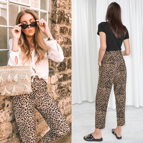 & OTHER STORIES Leopard Print High Rise Pleated Waist Ankle Cropped Trousers‎ 6 - Picture 3 of 8